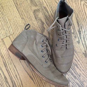 SAM EDELMAN MARE LEATHER ANKLE BOOT